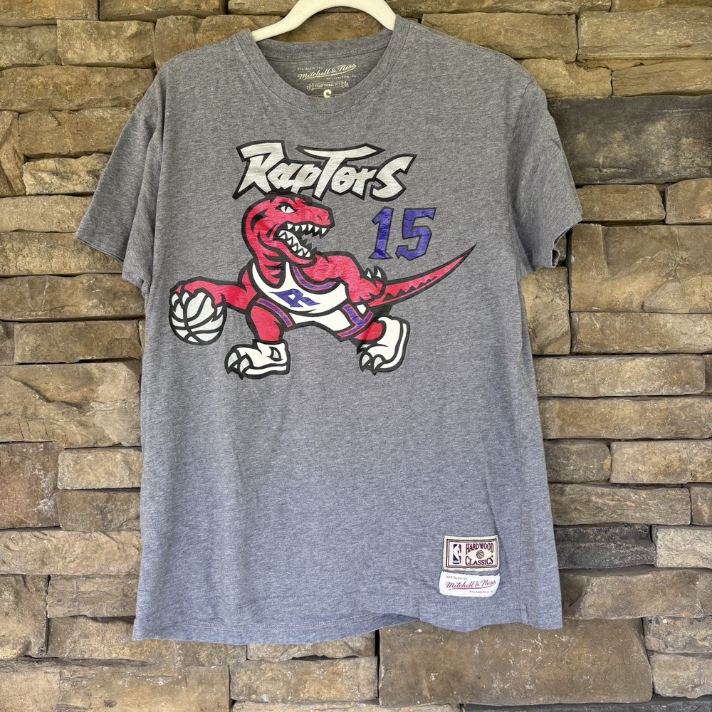 Mitchell & Ness Vince Carter Raptors Tee Size Men's Small Grey 15 Carter